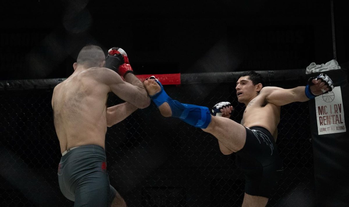 Michael Davtyan blocking a kick